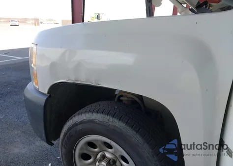 2007 Chevrolet Silverado 1500 Work Truck from USA, damaged, VIN 1GCEC140X7Z582191